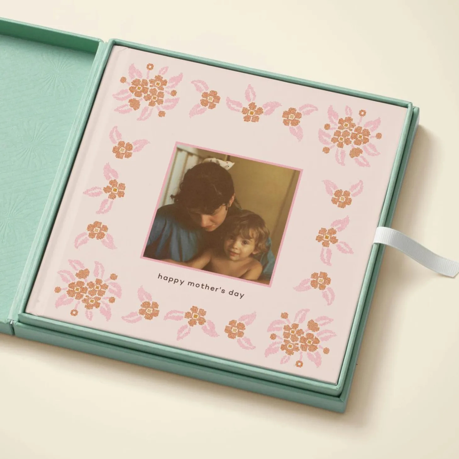 The Mother's Day Mini