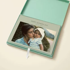 The Mother's Day Minimalist