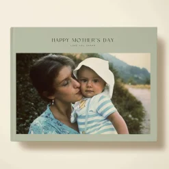 The Mother's Day Minimalist
